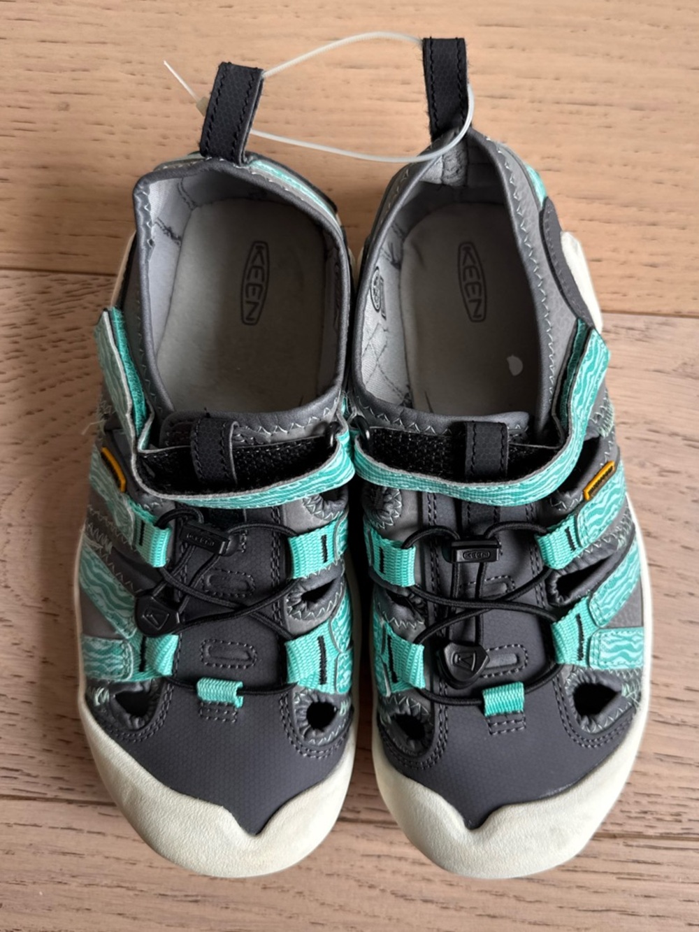 KEEN Knotch Creek Casual Comfortable Water Sandal Sz: 4 Big Kids Green/Gray - Picture 4 of 6